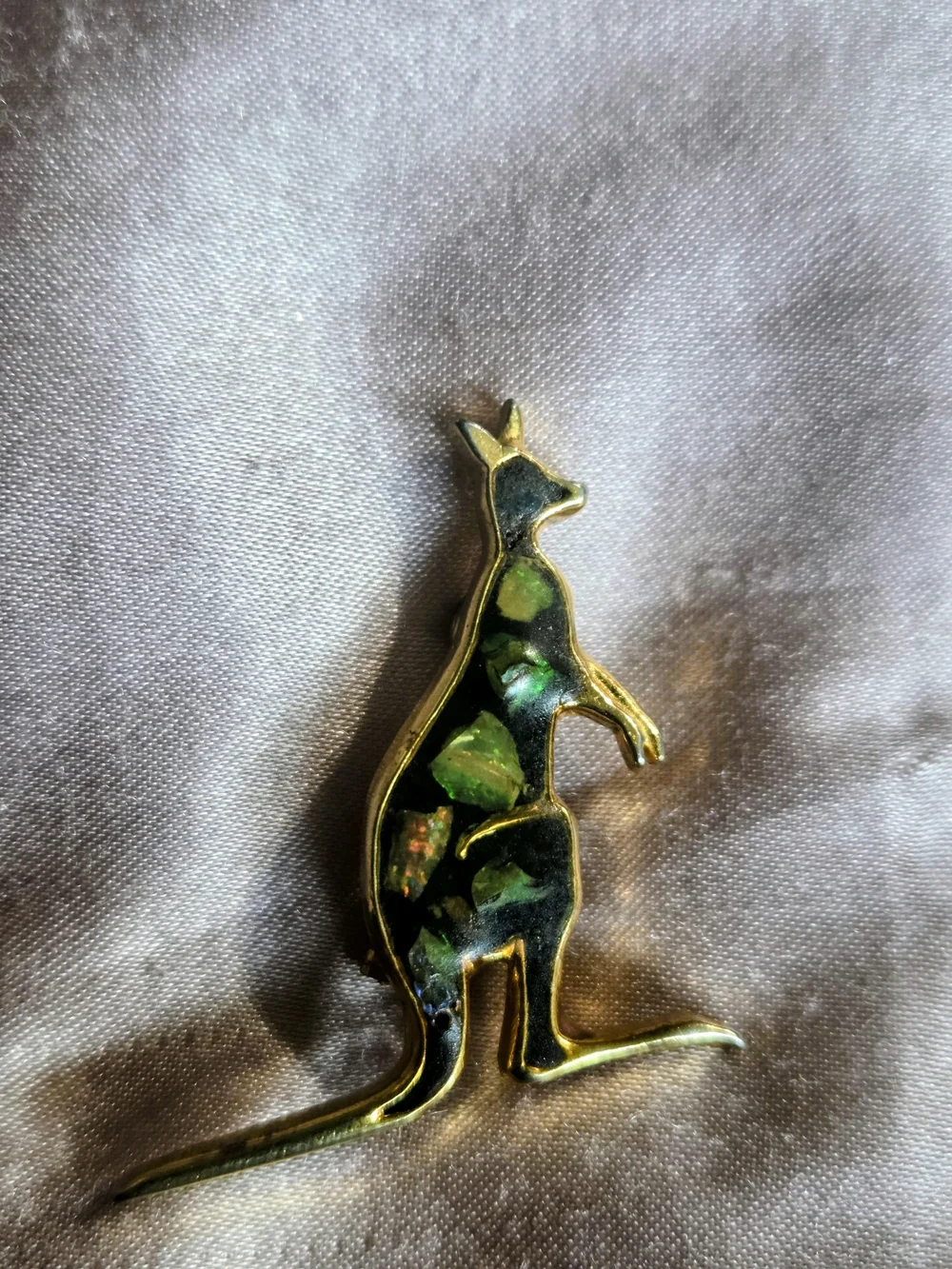 Vintage Kangaroo Abalone Inlay Pin Brooch - Iridescent Opal Stones